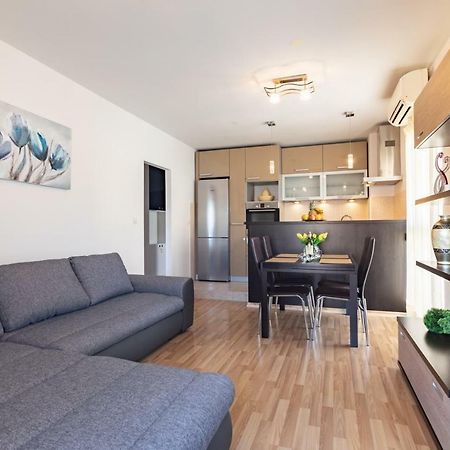 Апартаменты Apartman Spalato Экстерьер фото