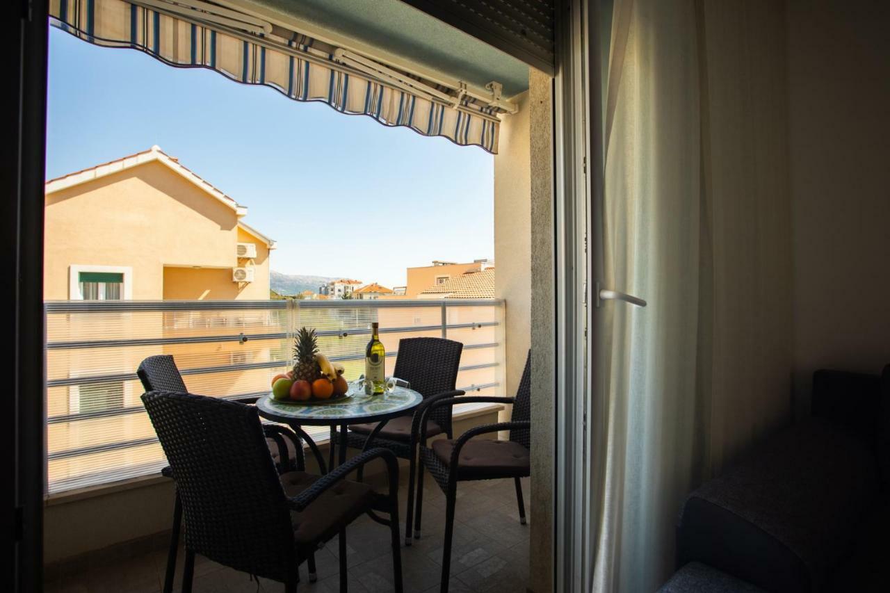 Апартаменты Apartman Spalato Экстерьер фото